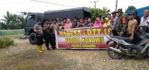 Nabusa DTT 19 Polres Konawe, Salurkan bantuan Korban Banjir di Konawe