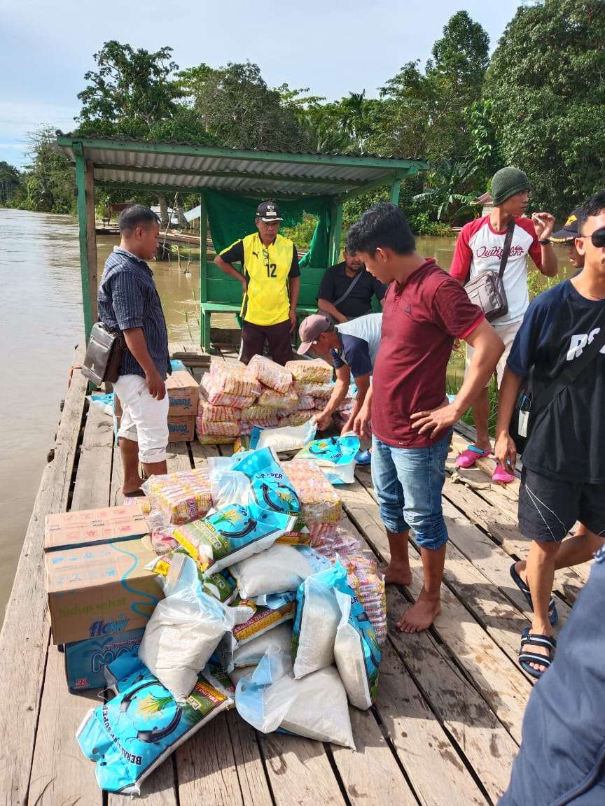 PT VDNI Salurkan Bantuan Logistik, Di Wilayah Terparah Banjir Konawe