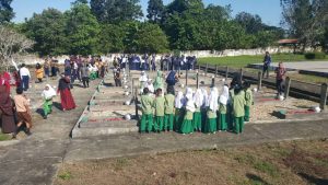 Lestarikan Nilai Kepahlawanan, Dinsos Ajak Ratusan Siswa Ziarah di TMP