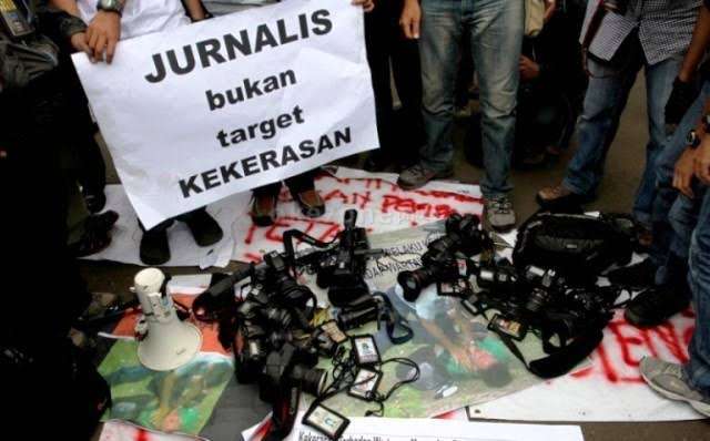 Sembilan Jurnalis Kendari Trauma, Akibat Tindakan Arogan Oknum Polisi