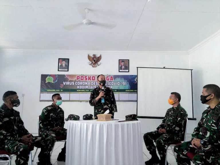 Pangdam Hasanuddin Salurkan APD di Posko Covid-19 Selayar