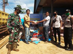 Ringankan Beban Masyarakat di Tengah Covid-19, PT PKS Salurkan Bantuan Sembako