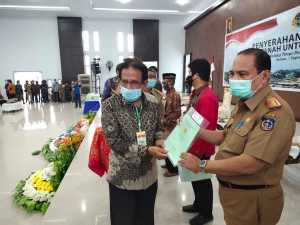 Menteri Agraria Serahkam 3.616 Sertifikat Tanah di Koltim