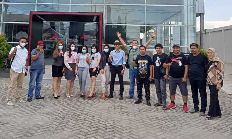 Touring Perdana, Pajero Sport Family Kendari Explor Wisata Sultra