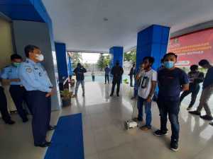 Dinilai Lalai, Kepala Imigrasi Kendari Diminta Mundur Dari Jabatannya