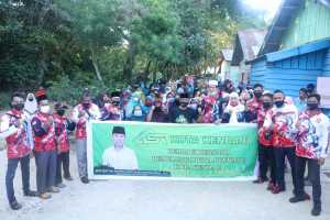 ASR dan DPC Gerindra Kendari Sambangi Warga TPA Puuwatu