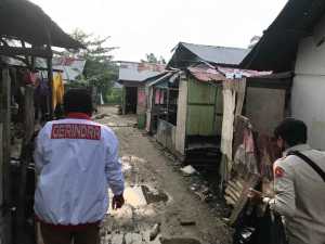 Bagi 120 Paket Takjil, PD Satria Sultra Sambangi Puluhan Rumah Pemulung