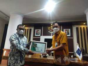 Wakatobi Terima Penghargaan Dari BPJS, Arhawi: Kado Terindah Diakhir Jabatan Saya