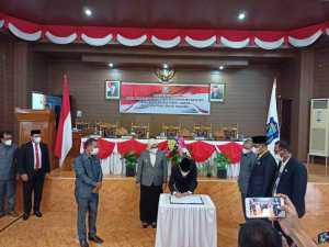 Rapat Paripurna Sertijab, Haliana Pertanyakan Aset Daerah