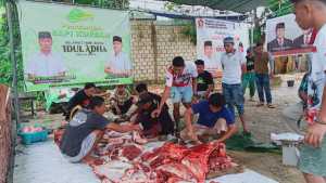 ASR Buton Bersama Gerindra Berbagi 145 Paket Daging Qurban ke Masyarakat