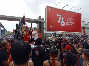 Dugaan Pengerusakan Makam Leluhur, Ratusan Orang Geruduk DPRD Sultra