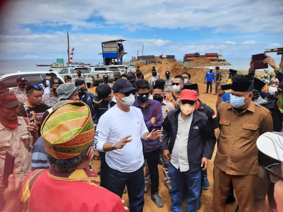 DPRD Sultra Kunjungi Makam Leluhur Suku Tolaki yang Diduga Dirusak oleh PT Riota Jaya Lestari di Kolut