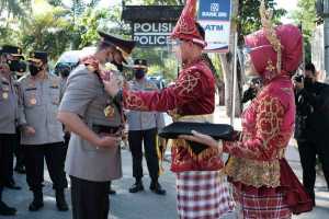 Irjen Pol. Teguh Pristiwanto Tiba di Mapolda Sultra
