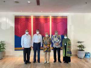 Tingkatkan SDM Sultra, PT VDNI Bantu Peralatan Untuk Workshop Alat Berat di BLK Kendari