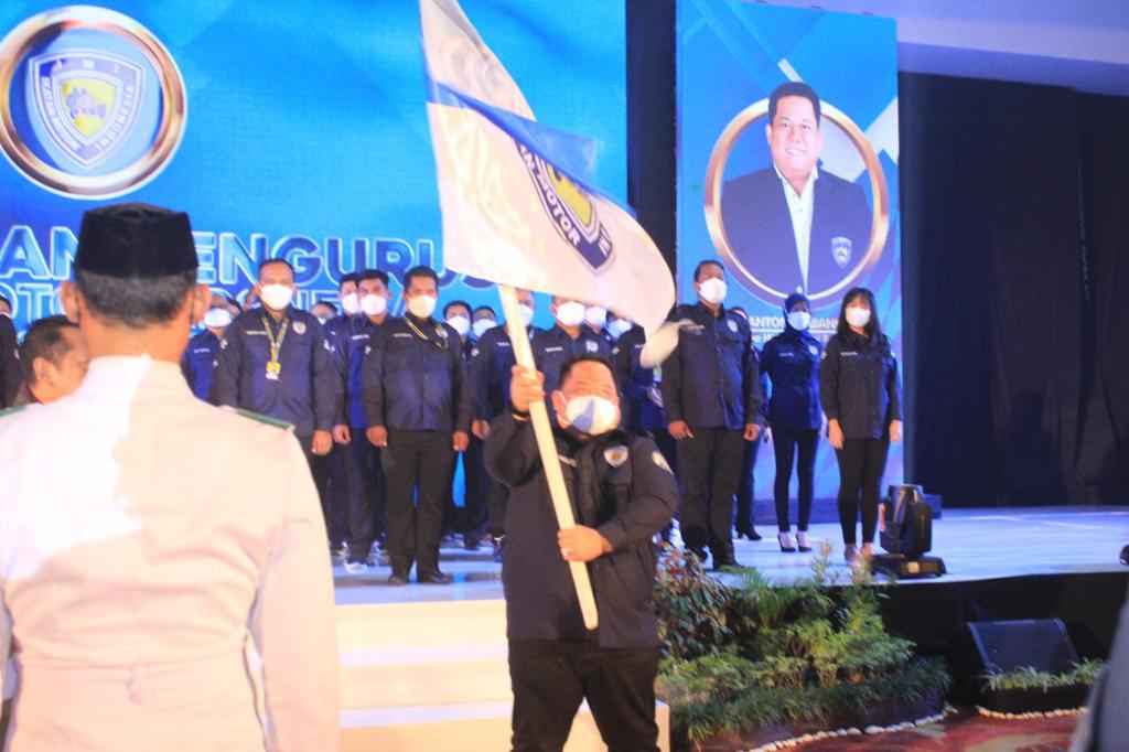 Anton Timbang Kembali Nahkodai IMI Sultra, Targetkan Pembangunan Sirkuit Nanga-nanga
