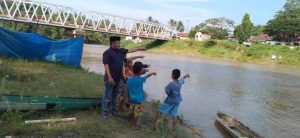 Buaya 3 Meter Kerap Muncul di Sekitar Pemukiman, Warga di Bantaran Kali Pohara Resah