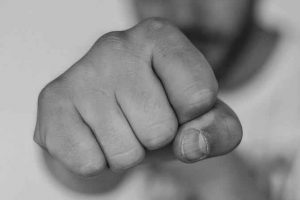 Emosi Saat Ditagih SHU, Kepala Koperasi di Kendari Hajar ASN Hingga Pecah Bibir