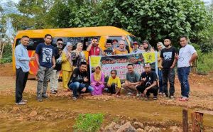 Penghujung Ramadhan, Alumni Smundara Angkatan 2003 Berbagi Sembako Secara Door to Door