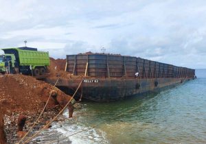 Terbitkan SIB, Syabandar Kolaka Diduga Izinkan Kapal Pengangkut Hasil Tambang Illegal