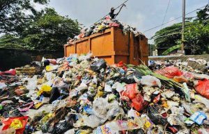 DLH Sebut Masyarakat Kendari Hasilkan 241 Ton Sampah Perhari