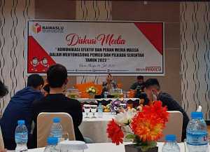 Gelar Diskusi Media, Bawaslu Konsel Jelaskan Peran Media Massa Dalam Menyongsong Pilkada 2024