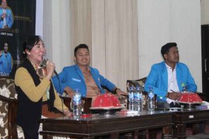 Bahas Tupoksi Legislator Bersama Mahasiswa IAIN Kendari, Kadek Rai Sudiani: Duduk di Legislatif Kuncinya Harus Berani