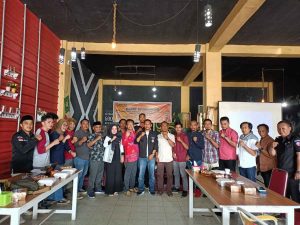 Atasi Berita Hoaks, Bawaslu Bombana Bangun Sinergitas dengan Insan Pers 