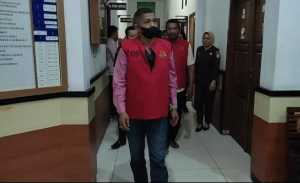 Diduga Salah Gunakan Dana BOS Rp 1,2 Miliar, Kepsek SMA 11 Konsel Ditahan Kejaksaan