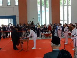 Lantik Tiga Pabat Bupati dan Satu Wakil Bupati, Ali Mazi Ingatkan Hindari Keterlibatan Pada Pemilu 2024