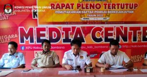 Pleno Rekapitulasi DPB Periode Juli, KPU Bombana: Perubahan Data Pemilih Capai 74 Ribu Jiwa