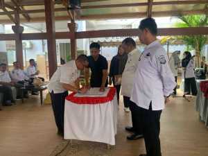 Didepan Pj Bupati Bombana, Puluhan Pejabat Bombana Berjanji Jauhi Korupsi