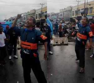 Tutup Jalan Karena Aksi Tolak Kanaikan Harga BBM di Kendari, Mahasiswa Dimarahi Warga