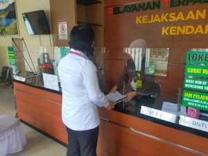 Berkas Diserahkan ke Jaksa, Oknum Guru Besar UHO Belum Ditahan Alasan Berobat Jalan