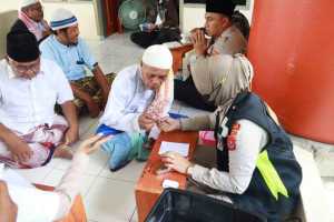 Safari Jumat, Kapolres Kunjungi Pengurus Mesjid di Kendari Barat