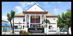 Berbekal Surat Keterangan Sakit dari Dokter, Prof B Tak Ditahan Jaksa