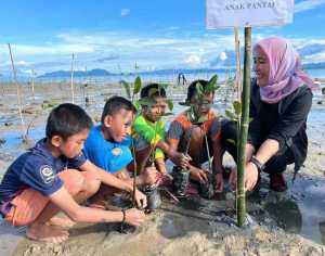 Jelang Akhir Tahun, Politisi Gerindra Konawe Himbau Masyarakat Jaga Keselamatan Saat Berwisata