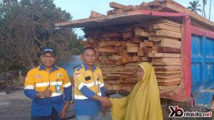 PT GKP, TMP dan PPWS Beri Bantuan Korban Kebakaran di Wawonii Selatan