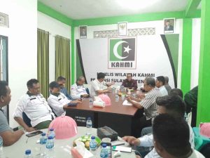 MW KAHMI Sultra Menghelat Dialog Kebangsaan, Menghadirkan Narasumber Pakar Hukum Tata Negara Refly Harun