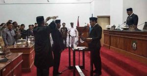 PAW Anggota DPRD Bombana, Almarhum Ahmad Mujahid Dilantik
