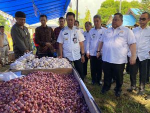 Kadin Sultra dan Pemkot Kendari Konsisten Gelar Pasar Murah