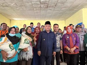 Warga Konawe Terima Bantuan Beras Selama Tiga Bulan, KSK: Terima Kasih Pak Presiden