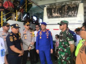 Pastikan Keamanan dan Kenyamanan Para Pemudik, Dirpoliar Polda Sultra Tinjau Langsung Pelabuhan Torobulu