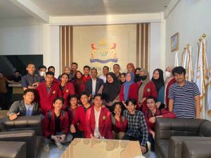 Kadin Sultra dan UMK Kendari Gelar Kuliah Umum Tentang Hukum Perdagangan Internasional