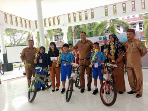 Final Cerdas Cermat SD dan SMP Selesai, Sekda Konawe: Kualitas Pendidikan Kita Bisa Bersaing