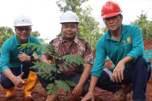 Moment Hari Lingkungan Sedunia, PT GKP Edukasi Karyawan dan Masyarakat Jaga Keasrian Konkep