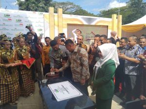 Pj Wali Kota Kendari Resmikan Kantor PT Swarna Dwipa Property