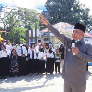 Bupati Konawe Ajak Masyarakat Kibarkan Bendera Merah Putih Secara Serentak