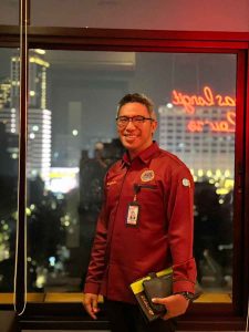 Dr. Nofal, Dosen Muda Berdarah Wakatobi Pimpin Ketua Prodi MM Stie 66 Kendari