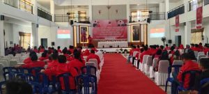Lantik Pengurusnya di Kantor Bupati Bombana, PDIP Optimis Menangkan Ganjar-Mahfud
