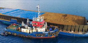 Berasal dari Jetty Maselle dan Mandes Kolut, Bakamla RI Tahan Kapal Tongkang Bermuatan Ore Illegal